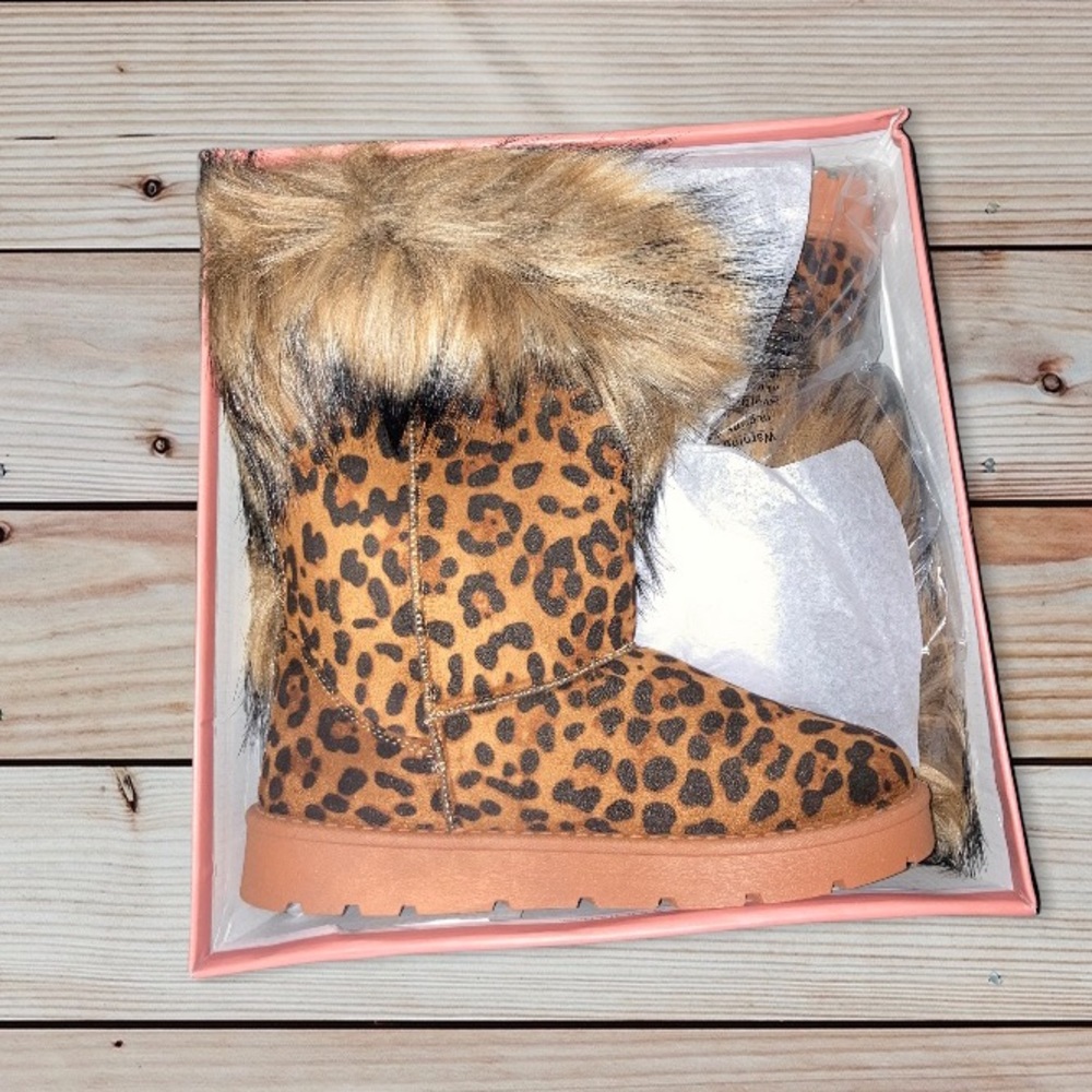 NEW🎁Shein fur boots